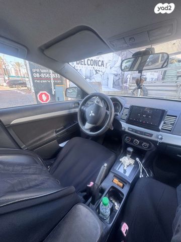 מיצובישי לנסר