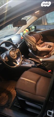 מודעת רכב מאזדה 3