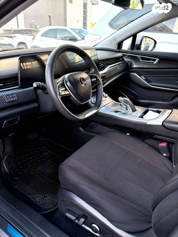 אי.וי איזי Limo