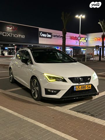 מודעת רכב סיאט לאון