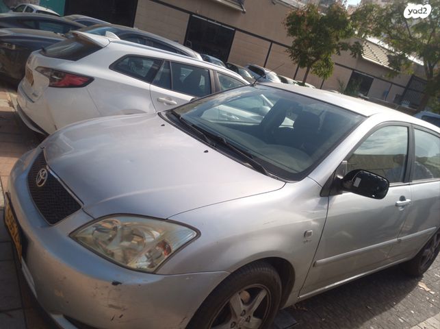 טויוטה קורולה