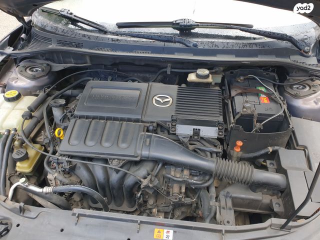 מאזדה 3