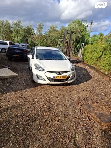 יונדאי i30
