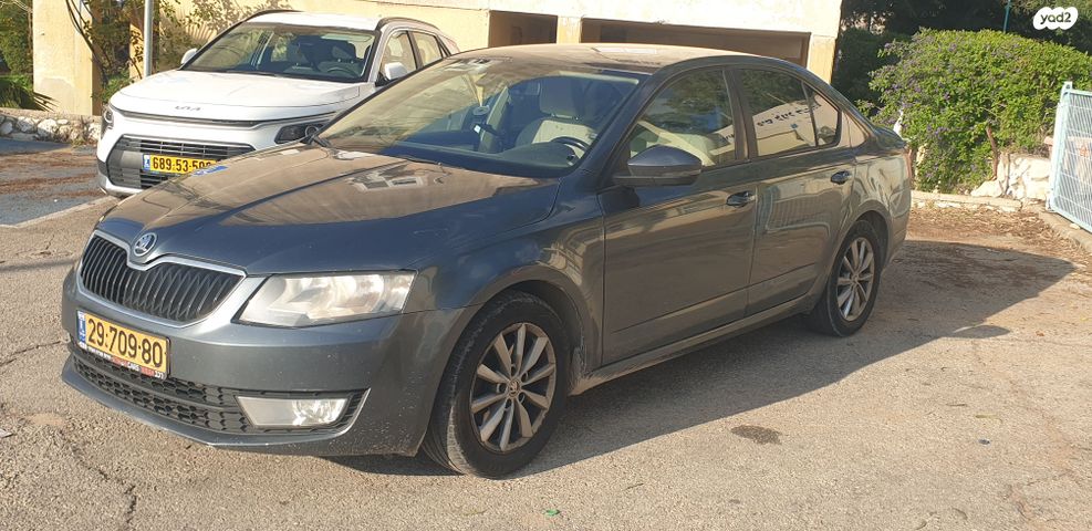 סקודה אוקטביה