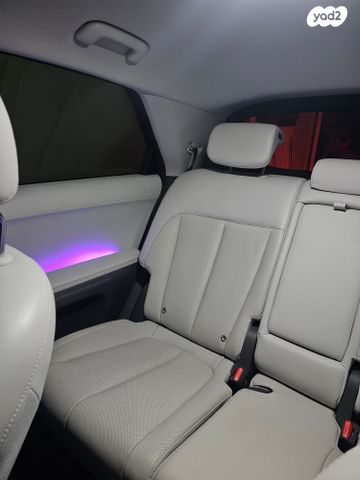 יונדאי איוניק 5