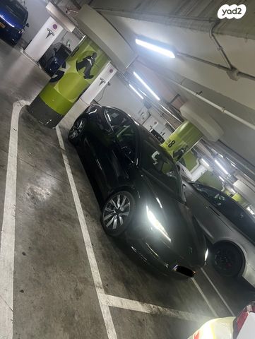 מודעת רכב טסלה מודל 3