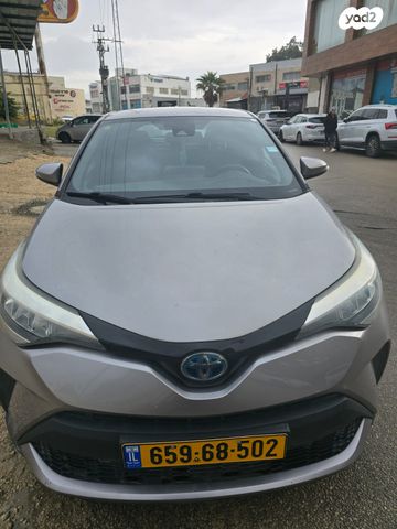 טויוטה C-HR