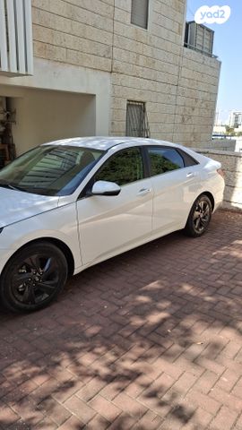 יונדאי אלנטרה