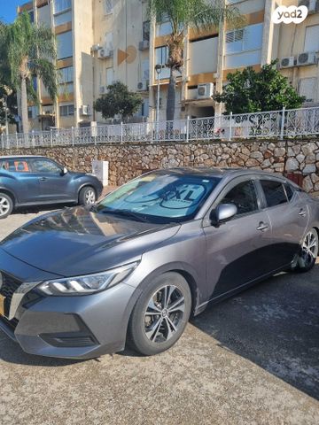 ניסאן סנטרה