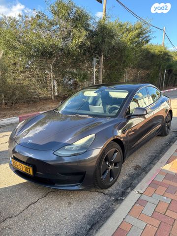 טסלה מודל 3