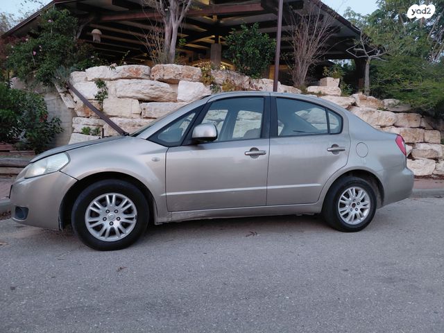 סוזוקי SX4