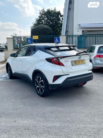 טויוטה C-HR