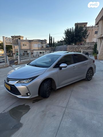 טויוטה קורולה