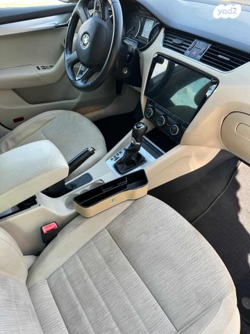 סקודה אוקטביה 