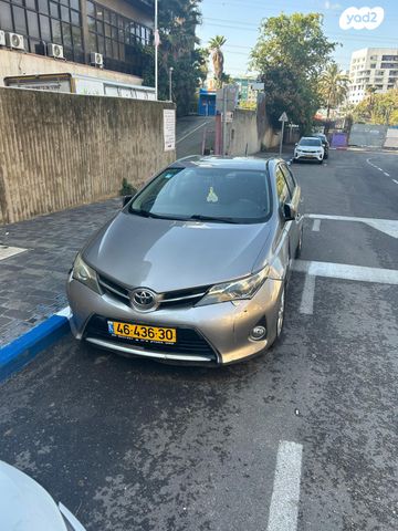 מודעת רכב טויוטה אוריס