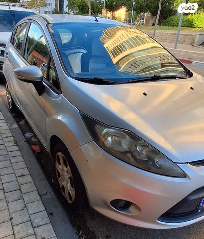 מודעת רכב פורד פיאסטה