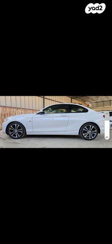 מודעת רכב ב מ וו סדרה 2