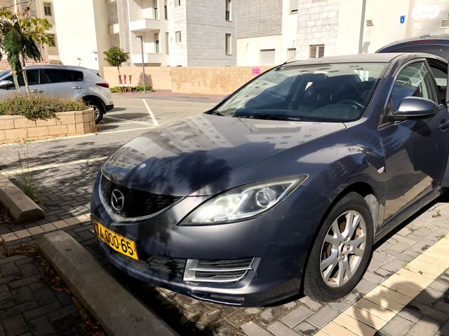 מודעת רכב מאזדה 6
