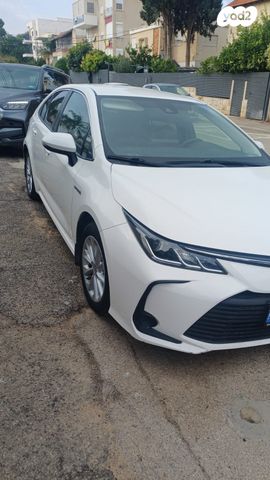 טויוטה קורולה