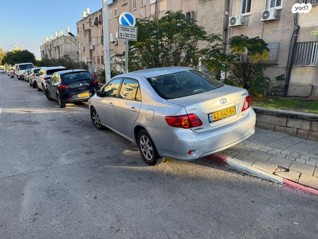 טויוטה קורולה