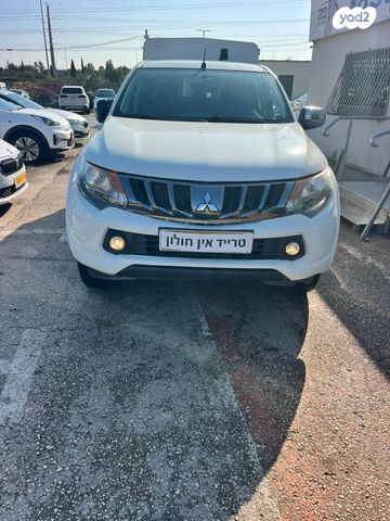 מיצובישי טרייטון / L200