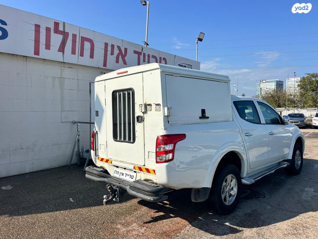 מיצובישי טרייטון / L200