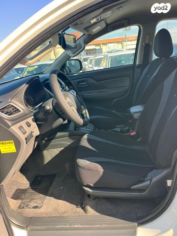 מיצובישי טרייטון / L200