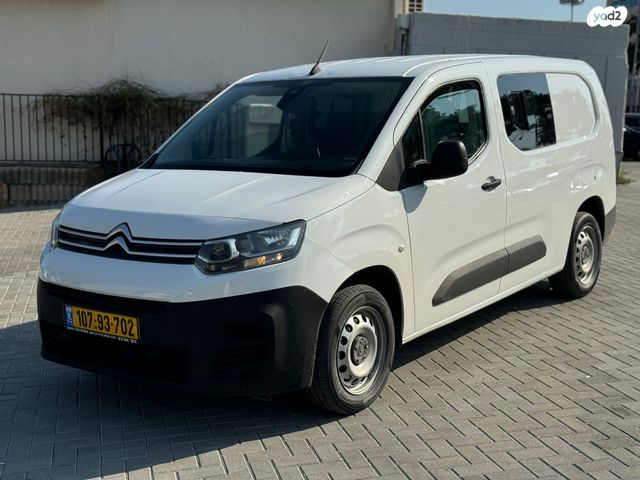 מודעת רכב סיטרואן ברלינגו