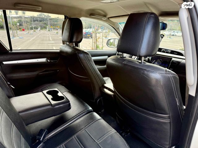 טויוטה היילקס