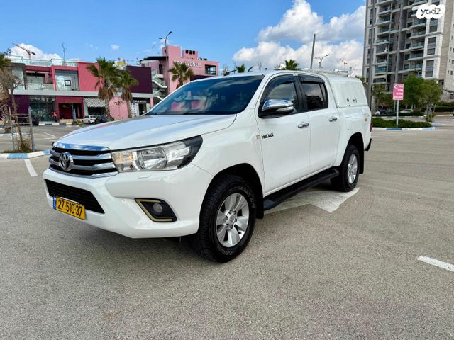 טויוטה היילקס