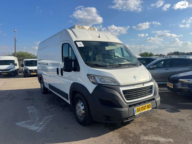 פיג'ו בוקסר