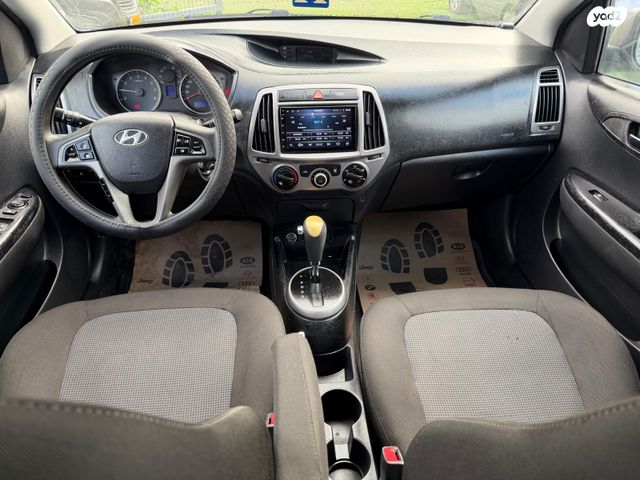 יונדאי H-1 / i800