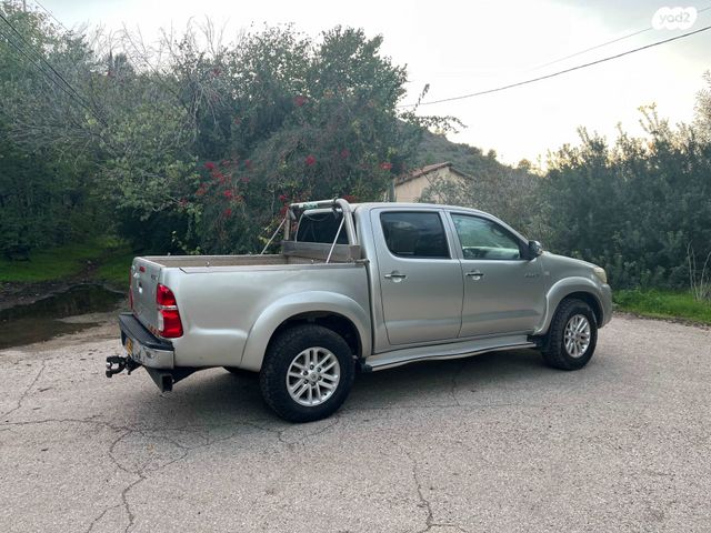 מודעת רכב טויוטה היילקס