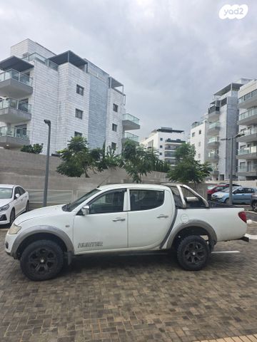 מודעת רכב מיצובישי טרייטון / L200