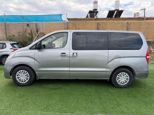 מודעת רכב יונדאי H-1 / i800