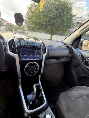 מודעת רכב איסוזו די-מקס