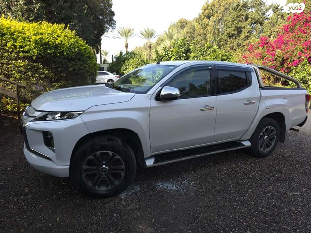 מודעת רכב מיצובישי טרייטון / L200