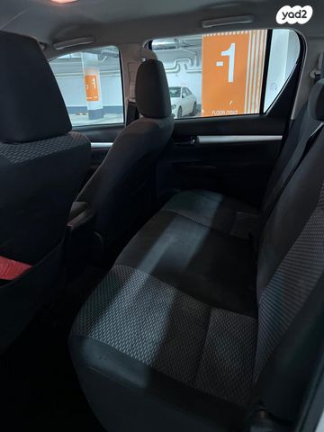 טויוטה היילקס