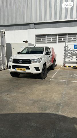 טויוטה היילקס