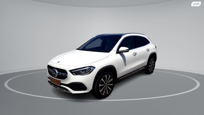 מרצדס-בנץ GLA