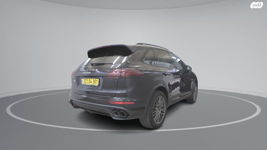 פורשה קאיין