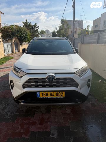 טויוטה RAV4