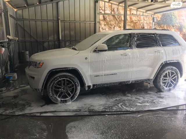 ג'יפ גרנד צ'ירוקי