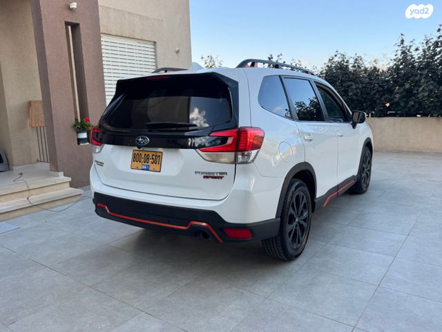 סובארו פורסטר