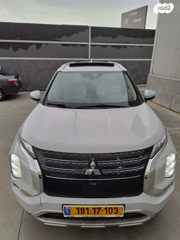 מיצובישי אאוטלנדר