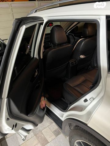 ניסאן אקס טרייל