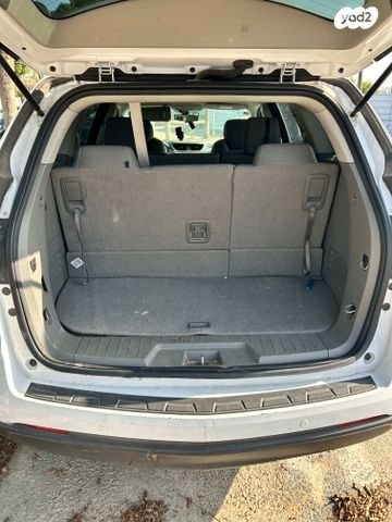 שברולט טראוורס