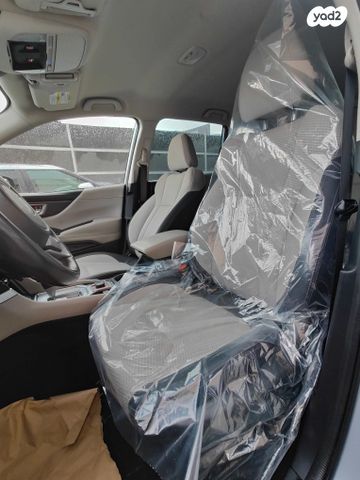 סובארו פורסטר