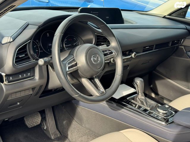 מאזדה CX-30