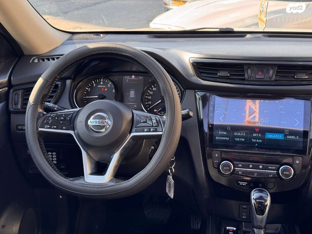 ניסאן אקס טרייל